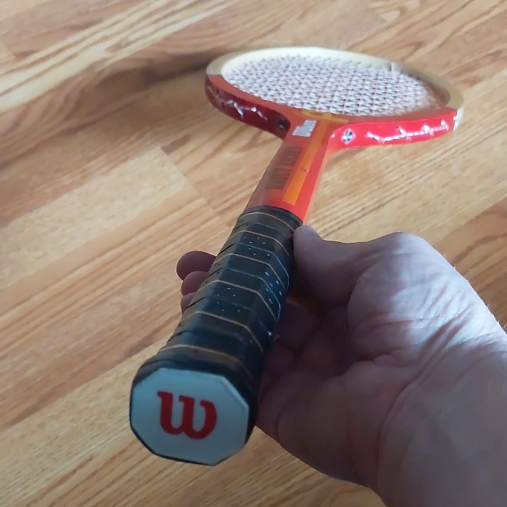 Wilson Nancy Richey Ladies Tennis Racket - Picture 4 of 8